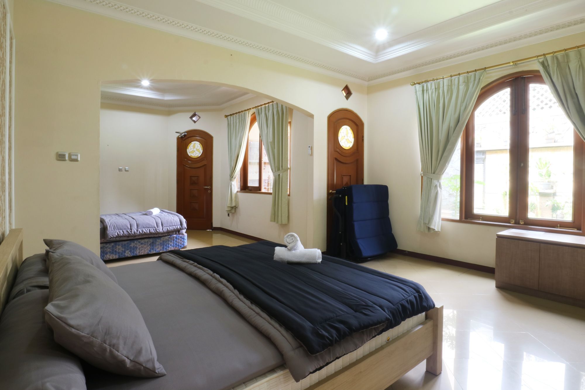 Maharani Guesthouse Tebet Syariah Jakarta Kültér fotó
